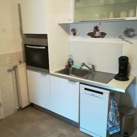 Ferienwohnung Am Weinberg Apartment *