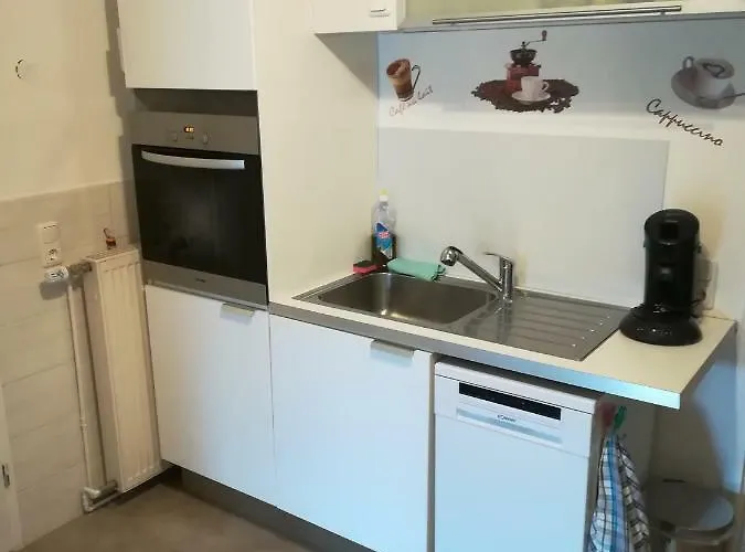 Ferienwohnung Am Weinberg Apartamento *