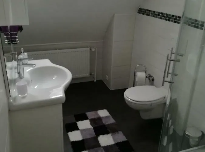 Ferienwohnung Am Weinberg *